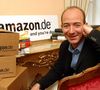 Alors que le patron énigmatique de Tesla et SpaceX, Elon Musk, admire particulièrement les ingénieurs au sein de ses multiples sociétés, quid de Jeff Bezos ? 

Jeff Bezos (USA/CEO de la vente par correspondance de livres en ligne amazon.com) lors d'une visite à amazon.de à Munich, Allemagne 2002. Photo par Imago/ABACAPRESS.COM