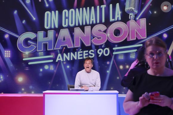 Exclusif - Franck Broqua, lors de l'enregistrement de l'émission "On Connait La Chanson Années 90", présentée par L.Boccolini et diffusée le 19 mai 2026 sur W9, à Paris, France, le 8 avril 2026. © Jack Tribeca/Bestimage