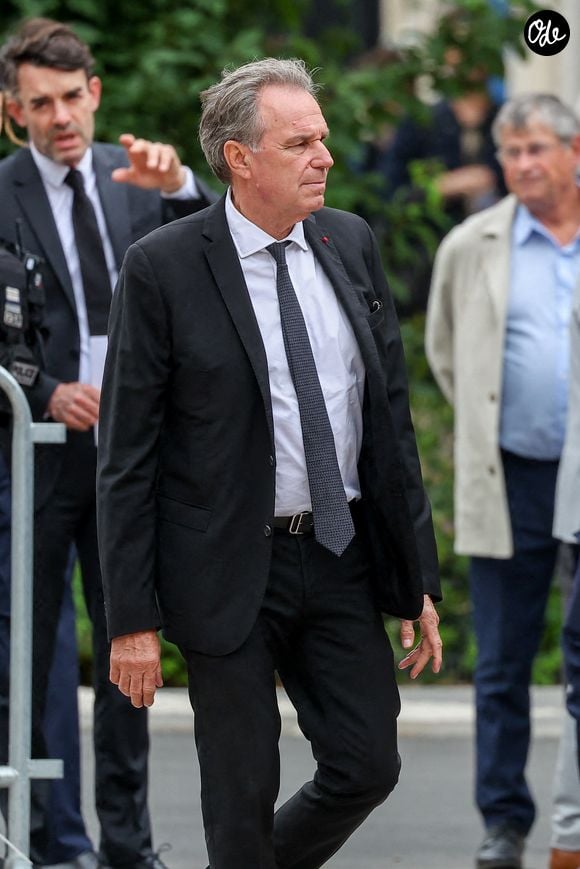 Renaud Muselier aux funérailles de B. Chirac à la basilique Sainte-Clotilde à Paris (7e) le 12 juin 2026. L’ancienne première dame de France est décédée le 5 juin 2026 à l’âge de 93 ans. 
© Jacovides / Liewig / Bestimage 

Les funérailles de B. Chirac à la basilique Sainte-Clotilde à Paris (7e) le 12 juin 2026. L’ancienne première dame de France est décédée le 5 juin 2026 à l’âge de 93 ans.
