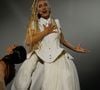 Le pays de Molière, et sa Monroe, représentante franco-américaine de 17 ans, longtemps annoncées dans le trio de tête grâce à Regarde !, ont malheureusement nettement reculé ces derniers jours. 


La candidate française Monroe lors du concours de l'Eurovision 2026 à Vienne, Autriche, le 15 mai 2026. Photo Action Press/Bestimage
