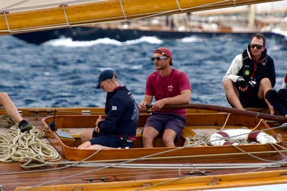 pour l'Admiral's Cup qui a lieu pour la première fois à Monaco

Voiles de St Tropez 2024 avec Pierre Casiraghi à la barre du bateau monégasque Tuiga.