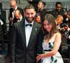 Entre Karim Benzema et Lyna Khoudri, c'est l'amour fou.

Karim Benzema et sa compagne Lyna Khoudri lors du Festival International du Film de Cannes. 
© Backgrid USA/ Bestimage
