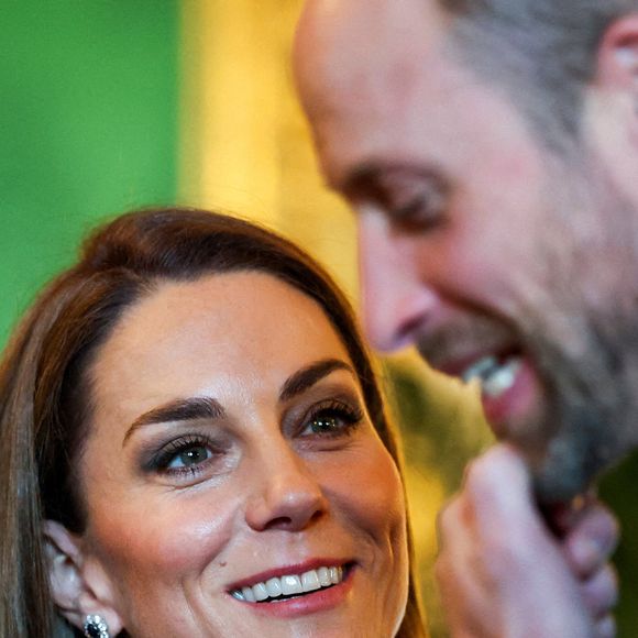 Le prince et la princesse de Galles regardant des objets de la collection royale dans le salon vert du château de Windsor, Berkshire, au premier jour de la visite d'État au Royaume-Uni du président de la République fédérale d'Allemagne Frank-Walter Steinmeier. Date de la photo : mercredi 3 décembre 2025. Photo : Hannah Mckay/PA Wire : Hannah Mckay/PA Wire / PA Photos / ABACA