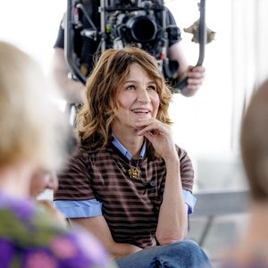 Valérie Lemercier sur le tournage de l'émission "Les rencontres du Papotin" diffusée le 20 septembre 2025 sur France 2 © Leo Kekemenis - France Télévisions