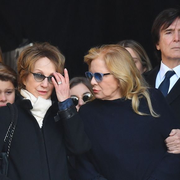 Nathalie Baye, Sylvie Vartan, Tony Scotti lors de la cérémonie funéraire organisée en mémoire de Johnny Hallyday à Paris. Photo by Christian Liewig Abacapress.com