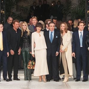 Mariage civil de Michel Sardou et Anne-Marie Périer, Neuilly, 11/10/99. Crédit Abaca