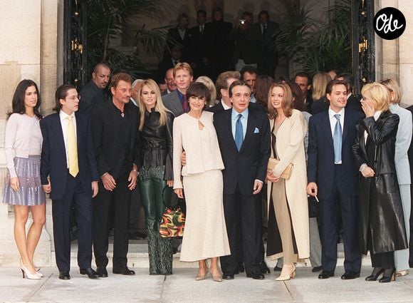 Mariage civil de Michel Sardou et Anne-Marie Périer, Neuilly, 11/10/99. Crédit Abaca