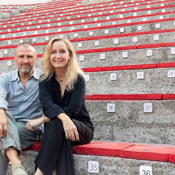 Exclusif - Alexandre Brasseur, Catherine Marchal - A.Brasseur et C.Marchal dans la pièce "Un grand cri d'amour" au théâtre de Verdure lors du 41ème Festival de Ramatuelle, le 6 août 2025. 
© Cyril Bruneau / Festival de Ramatuelle / Bestimage