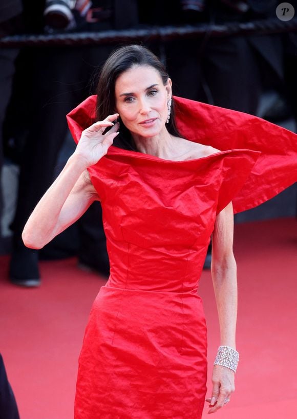 Demi Moore - Montée des marches du film " Fatherland " lors du 79ème Festival International du Film de Cannes, le 14 mai 2026. © Jacovides-Moreau / Bestimage
