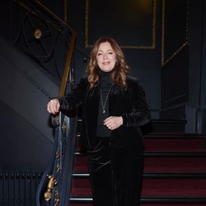 Exclusif - Isabelle Boulay à la première du spectacle de l’ancien ministre de la Justice et avocat Eric Dupond-Moretti "J'ai dit oui" au théâtre Marigny à Paris, France, le 1er février 2025. © Cyril Moreau/Bestimage
