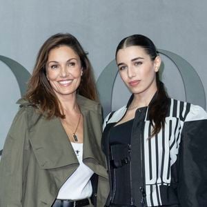 Nadia Farès nous a quittés à 57 ans après un accident à Paris.

Nadia Fares et sa fille Shana Leelee Chasman au photocall du défilé Christian Dior Mode Féminine Prêt-À-Porter Automne/Hiver 2025-2026 lors de la Fashion Week de Paris (PFW), à Paris, France. © Olivier Borde/Bestimage