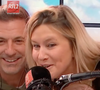 En effet, l'animatrice Justine Salmon de la matinale Le Double Expresso, diffusée de 6h à 9h, a brièvement fait son retour accompagnée de son nouveau-né Niels.

Justine, journaliste sur RTL2, est devenue maman.