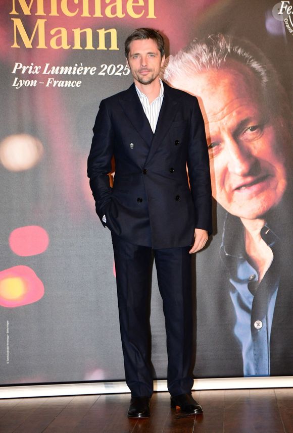 Raphaël Personnaz lors de la remise de prix du Festival Lumière 2025 de Lyon, France, le vendredi 17 octobre 2025. © Romain Doucelin/Bestimage.