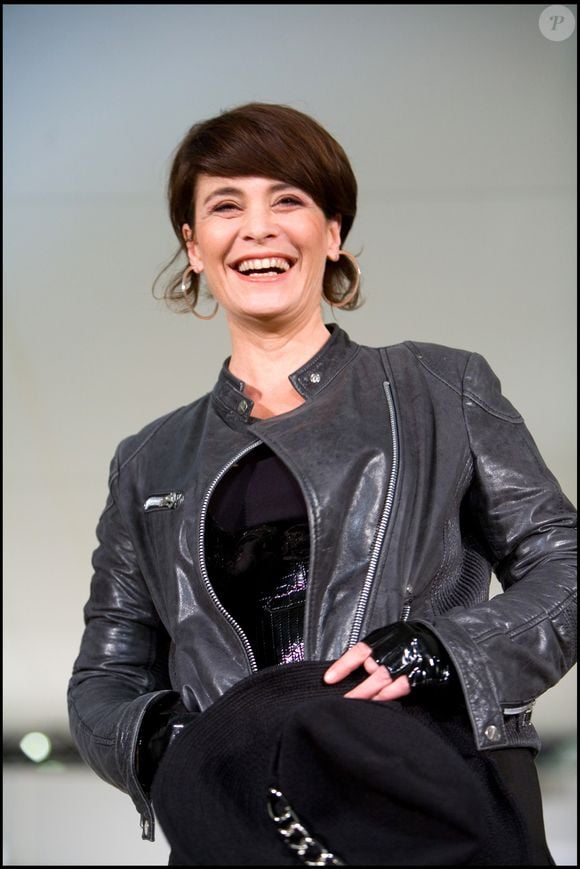 Nathalie Roussel au salon des Seniors, au parc des expositions de la Porte de Versailles, à Paris, en 2014.

Photo par : BAHI / BESTIMAGE