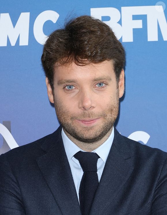 Benjamin Duhamel lors de la conférence de presse de rentrée BFM TV. - RMC du groupe Altice France à Paris, France, le 31 août 2023.

 © Coadic Guirec/Bestimage