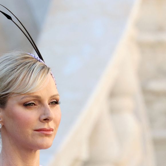 La princesse Charlene de Monaco dans la cour du palais princier le jour de la fête nationale de Monaco le 19 novembre 2024. © Jean-Charles Vinaj / Pool Monaco / Bestimage