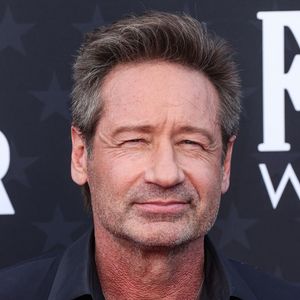 David Duchovny - Les célébrités lors de la 29ème cérémonie des "Critics' Choice Awards" à Los Angeles le 14 janvier 2024.

Photo : Backgrid USA / Bestimage