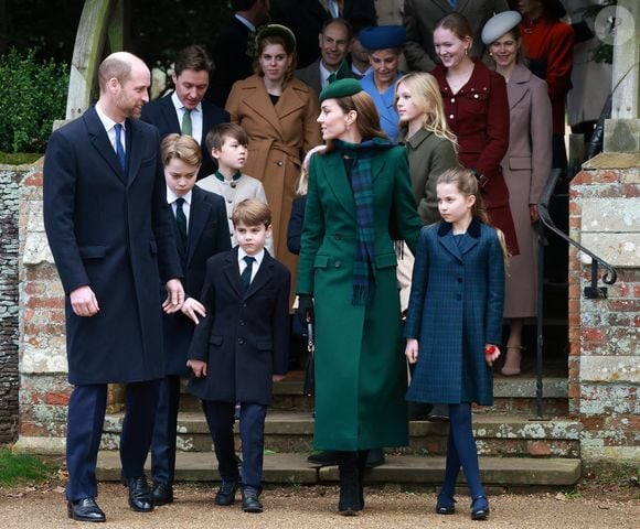 Princess Beatrice, Edoardo Mapelli Mozzi, Sophie Rhys-Jones, duchesse d'Edimbourg, le prince Edward, duc d'Edimbourg, Savannah Phillips, Catherine (Kate) Middleton, princesse de Galles, Prince Louis, Princesse Charlotte, Prince George, Le prince William, prince de Galles, Tim Laurence, Peter Phillips - La famille royale britannique se rend à la messe de Noël à Sandringham le 25 décembre 2024.