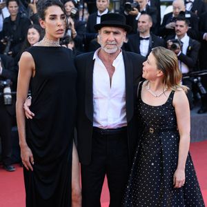 Raya Martigny, Éric Cantona et India Hair assistent à la première du film *The Beloved* lors du 79e Festival de Cannes, 16 mai 2026. Photo par Doug Peters/Doug Peters.