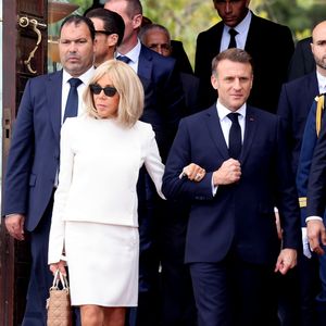 Avec le jeune public, Brigitte Macron sait y faire ! Elle oublie tout et fait constamment preuve de patience et de bienveillance. Une force de caractère qui impressionne !

Cérémonie de départ du Président de la Républiquefrançaise Emmanuel Macron et sa femme la Première Dame Brigitte Macron en présence de Aziz Akhannouch, chef du gouvernement du Maroc à l'aéroport de Salé au nord de Rabat le 30 octobre 2024. © Dominique Jacovides/Bestimage