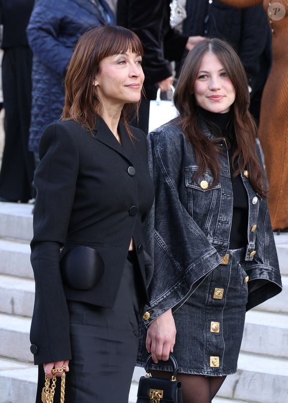 photo-sophie-marceau-et-sa-fille-juliette-lemley-au-d-fil
