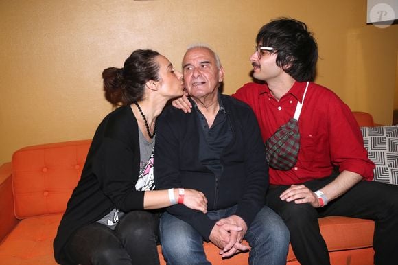 Exclusif - Michel Fugain entre ses enfants Marie Fugain et Alexis Fugain - Concert de Michel Fugain, "Michel Fugain fait Bandapart" pour les 80 ans du chanteur à Bobino à Paris le 12 Mai 2022. © Bertrand Rindoff/Bestimage