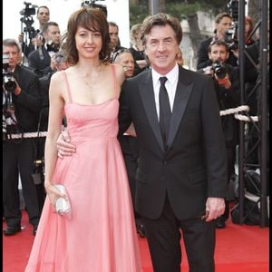 Francois Cluzet et Valerie Bonneton - montee des marches du film "A Deriva" au 62 eme Festival du Film de Cannes. 
BORDE-JACOVIDES / BESTIMAGE