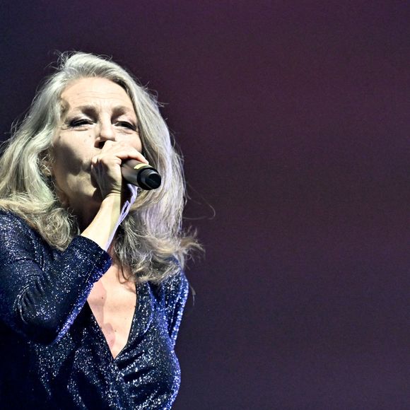 Lio - Christian Estrosi, le maire de Nice, a présenté ses vœux aux 4 000 seniors au Palais Nikaïa à Nice, le 30 janvier 2024, et leur a offert le spectacle musical Totalement 80. @Bruno Bebert / Bestimage