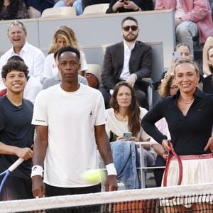 Stefanos Tsitsipas, Gaël Monfils - Soirée "Gael & Friends" à Roland Garros sur le court Philippe Chatrierà Paris le 21 mai 2026. © Marc Ausset-Lacroix/Bestimage