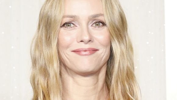 Vanessa Paradis : A 52 ans, l'actrice et chanteuse au visage de poupée mise sur ce produit à moins de 65 euros, élu meilleure vente