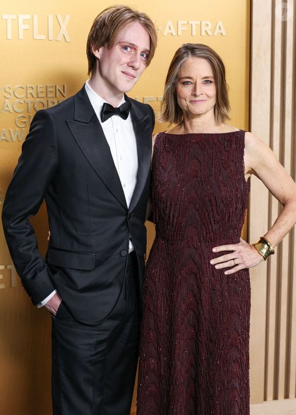 Aujourd'hui, l'actrice est heureuse de la voie choisie par son aîné

Charlie Foster et sa mère Jodie Foster arrivent à la 31e cérémonie annuelle des Screen Actors Guild Awards qui se tient au Shrine Auditorium and Expo Hall le 23 février 2025 à Los Angeles, Californie, États-Unis. Photo par Xavier Collin/Image Press Agency/ABACAPRESS.COM