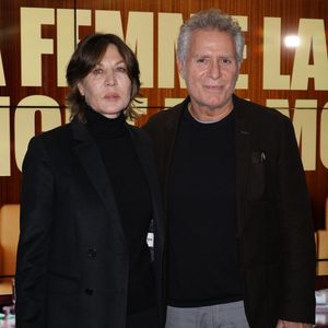 Elle a pris conscience qu’elle tournait aussi des films pour lui faire plaisir.

Mathilde Seigner et Laurent Olmedo - Avant-première du film "La femme la plus riche du monde" au cinéma UGC Ciné Cité Les Halles à Paris le 21 octobre 2025. © Coadic Guirec/Bestimage