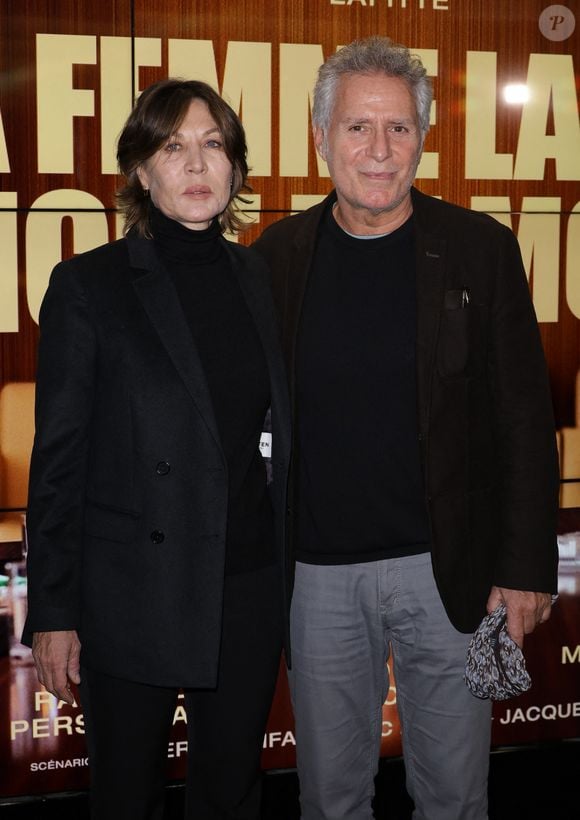 Elle a pris conscience qu’elle tournait aussi des films pour lui faire plaisir.

Mathilde Seigner et Laurent Olmedo - Avant-première du film "La femme la plus riche du monde" au cinéma UGC Ciné Cité Les Halles à Paris le 21 octobre 2025. © Coadic Guirec/Bestimage