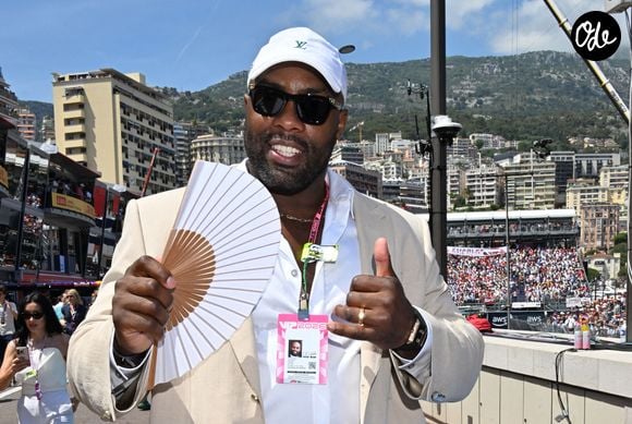 Le judoka s'est blessé lors d'un entraînement.

Teddy Riner - Formula 1 Louis Vuitton Grand Prix de Monaco 2026 le 7 juin 2026. © Bruno Bebert/Bestimage
