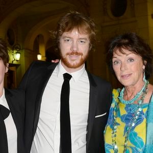Anny Duperey et son fils Gaël Giraudeau - 100 ans déjà ! - Hommage à Gisèle Casadesus au Théatre Edouard Vll à Paris le 29 septembre 2014 (COADIC GUIREC / BESTIMAGE).