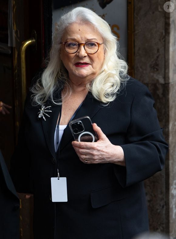 Josiane Balasko a remporté le Molière de la Comédienne.
Josiane Balasko - Arrivées à la 37ème cérémonie des Molières aux Folies Bergère à Paris le 4 mai 2026. © Thibault Duboucher / Bestimage