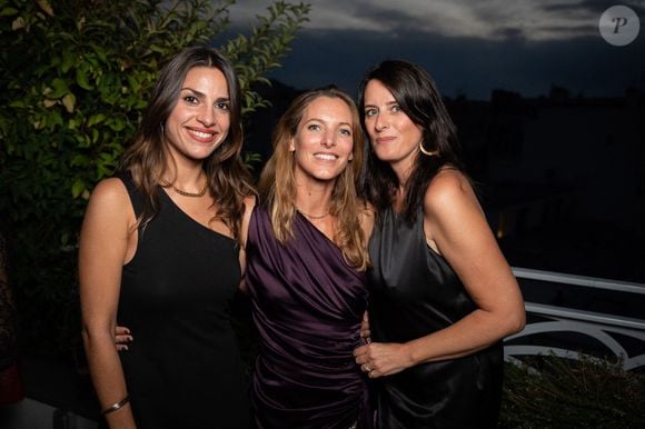 Roxane Turmel, Elodie Varlet, Anne Décis  - Personnalités lors du dîner de lancement du sac LOUMI par la maison Floriane Studio, à l'occasion de la fashion week de Paris. Le 27 septembre 2023