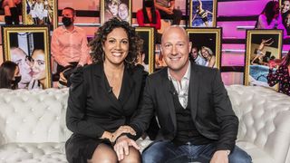 EXCLU 2 hectares de terrain à des kilomètres de la capitale : Christophe et Julie Mercy, couple phare de Loft Story, ont quitté Paris pour la campagne !