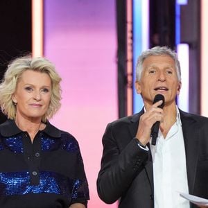 Face à une question sur la peur de vieillir, elle confie : “Peur de vieillir, c’est inéluctable, à quoi ça sert de rajouter du mal au mal ?”

Sophie Davant, Nagui lors de la soirée de lancement de la 39ème édition du Téléthon sur France 3 aux Studios du Lendit à Saint-Denis, France, le 5 décembre 2025. © Anne-Sophie Guebey/Bestimage