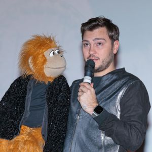 Jeff Panacloc et Jean-Marc à la première du film "Jeff Panacloc : À la poursuite de Jean-Marc" au Kinepolis de Lomme, France, le 25 novembre 2023. © Stéphane Vansteenkiste/Bestimage