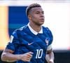 Après son premier but, Kylian Mbappé a réalisé une drôle de célébration

Kylian Mbappé (France)  - Match de groupe I « France - Sénégal (3-1) » lors de la Coupe du Monde de la FIFA 2026 (FIFA World Cup 2026) le 16 juin 2026. © PsnewZ/Bestimage