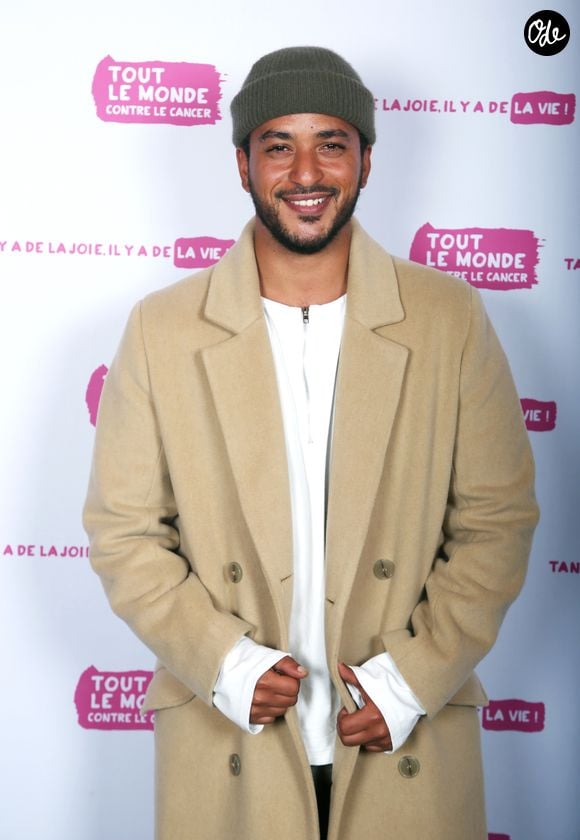 Slimane - Photocall de l'enregistrement de l'émission "Tout le monde chante contre le cancer, les stars relèvent le défi" à l'Olympia, qui sera diffusée le 22 décembre sur W9. Le 6 décembre 2016. © Guignebourg-Perusseau / Bestimage
