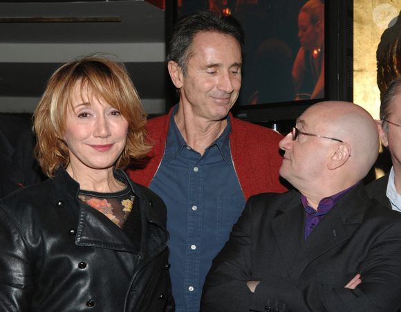 Les acteurs des Bronzes 3, Thierry Lhermitte, Michel Blanc et Marie-Anne Chazel posent ensemble lors de la 14ème édition des Trophees Le Film Francais, qui s'est tenue au Mandala Ray club à Paris, France, le 6 février 2007. Photo by Nicolas Khayat/ABACAPRESS.COM