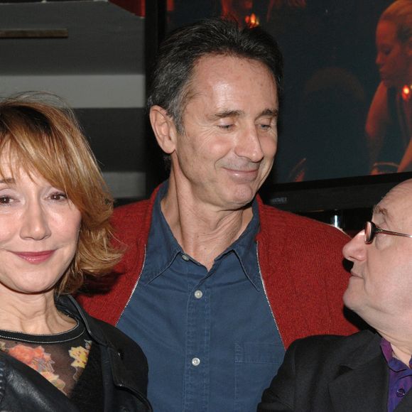 Les acteurs des Bronzes 3, Thierry Lhermitte, Michel Blanc et Marie-Anne Chazel posent ensemble lors de la 14ème édition des Trophees Le Film Francais, qui s'est tenue au Mandala Ray club à Paris, France, le 6 février 2007. Photo by Nicolas Khayat/ABACAPRESS.COM