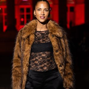 Noemi Lenoir - Les célébrités au défilé ETAM "Collection J'ETAM" lors de la Fashion Week de Paris, le 30 septembre 2025.
© Julien Sarkissian/Bestimage