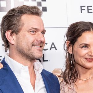 Joshua Jackson et Katie Holmes assistent à la première du film « Happy Hours » lors du festival du film de Tribeca, au BMCC à New York, le 6 juin 2026. (Credit Image: © Lev Radin/ZUMA Press Wire / Bestimage)