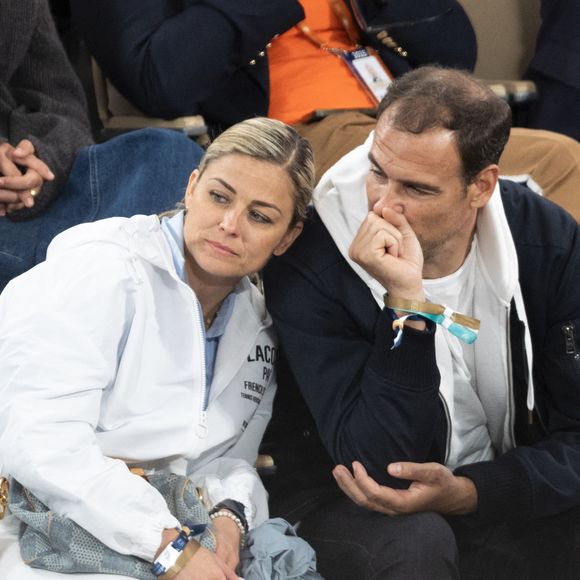 Laure Boulleau et Bruno Cheyrou dans les tribunes lors des Internationaux de France de Tennis de Roland Garros 2025. Paris, le 28 mai 2025. 
© Moreau / Jacovides / Bestimage