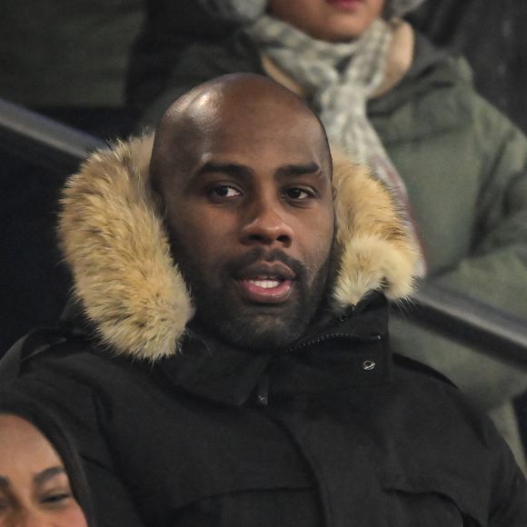 Le judoka français Teddy Riner assiste au match de football de la L1 française entre le Paris Saint-Germain et l'AS Monaco au stade du Parc des Princes à Paris le 7 février 2025. Photo par Firas Abdullah/ABACAPRESS.COM