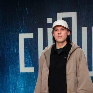 Exclusif -  Orelsan, sur le plateau de  Clique présenté par M.Achour, et diffusé sur Canal + le 10 novembre 2025, à Paris, France, le 4 novembre 2025. © Jack Tribeca/Bestimage