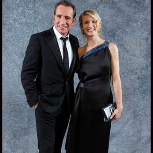 Exclusif - Jean Dujardin et Alexandra Lamy - Studio de la 37e édition des César au Fouquet's - Vendredi 24 février 2012 ©OLIVIER BORDE / BESTIMAGE